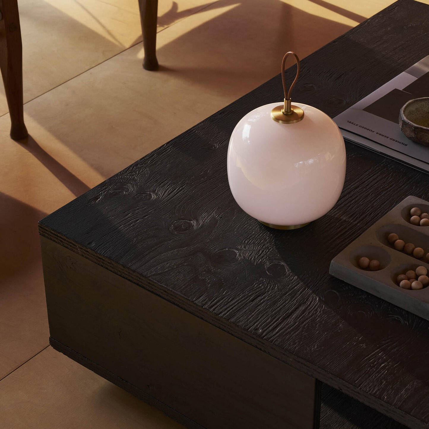 VL45 RADIOHUS PORTABLE TISCHLEUCHTE