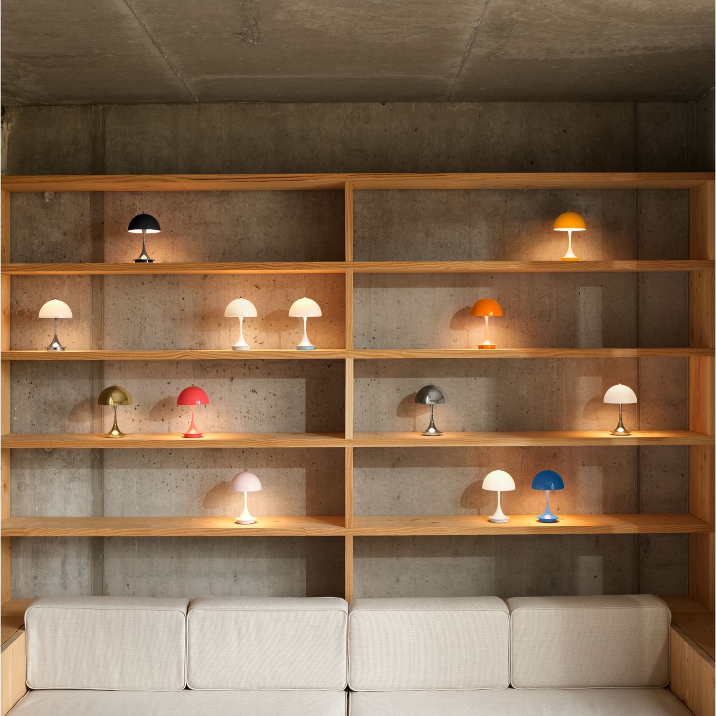 Mobile Dimmable LED Table Lamp Panthella H 24 cm