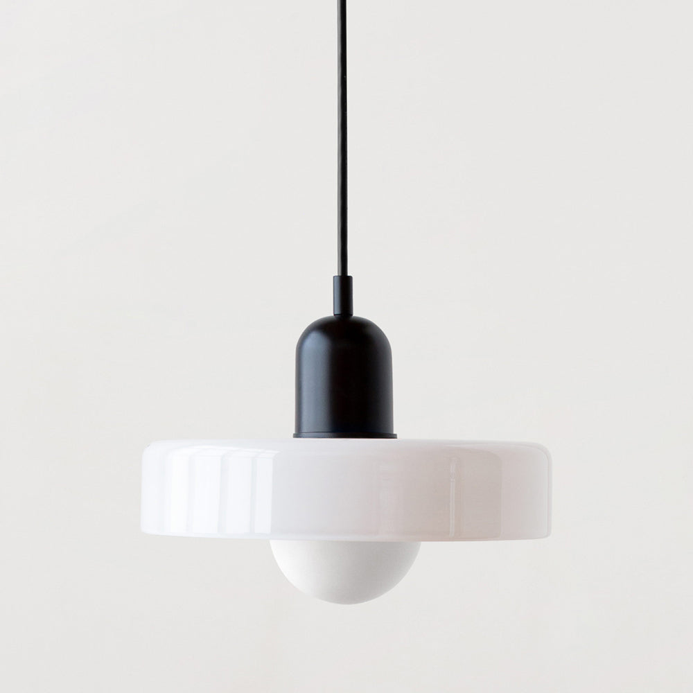 Bauhaus Pendelleuchte Aus Farbigem Glas