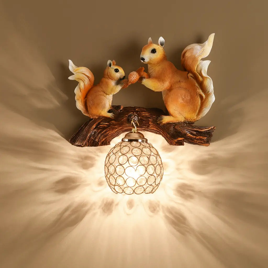 Squirrel Wall Lamp